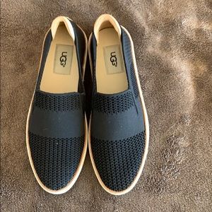 UGG SAMMY size 7